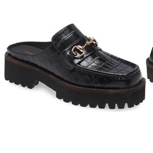 Intentionally Blank Kowloon Mule - Black Leather